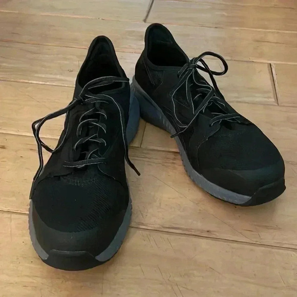 Reebok Flexagon 3.0 Work Shoes - Picture 3 of 8